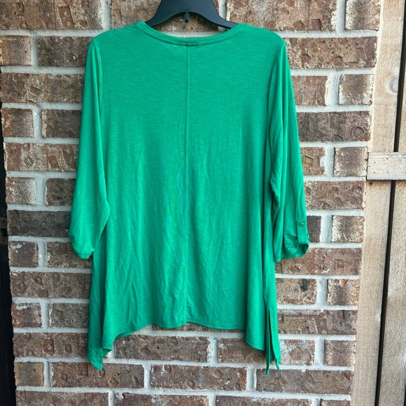 Zenergy by Chicos Kelly greenSeam-Detail Tunic size 2 - Picture 6 of 9